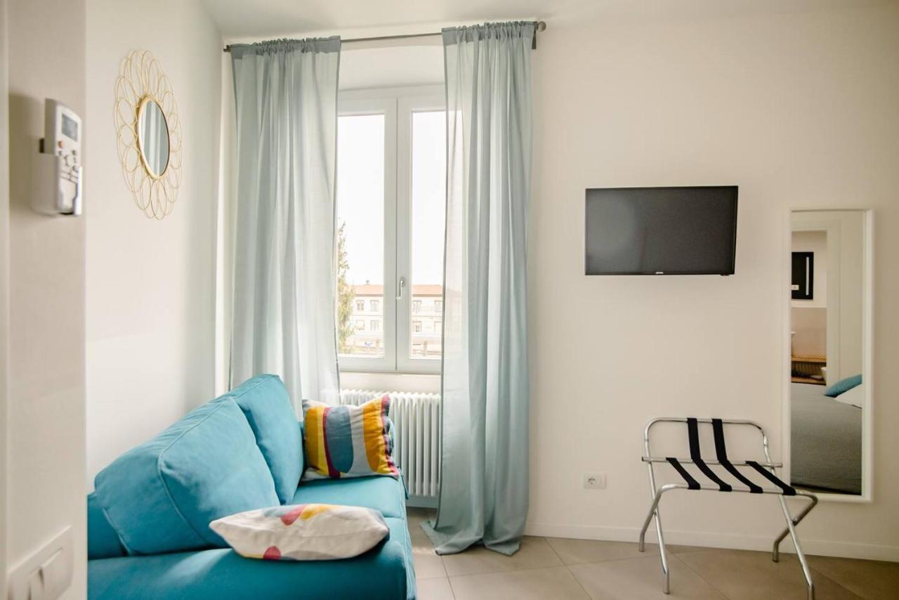 Tree Modern Guest house Bergamo